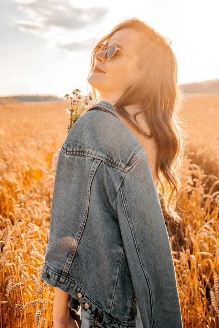 How to Develop a Positive Mindset: Simple Strategies for Everyday Happiness